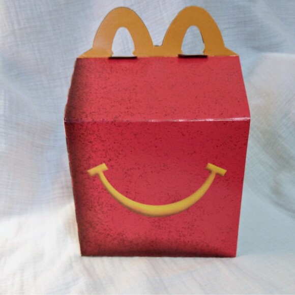 2023 Squishmallow McDonalds Happy Meal Box EMPTY BOX ONLY - Picture 4 of 8